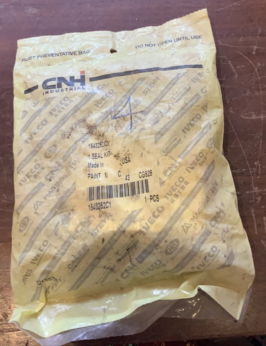 CNH Seal Kit image 0