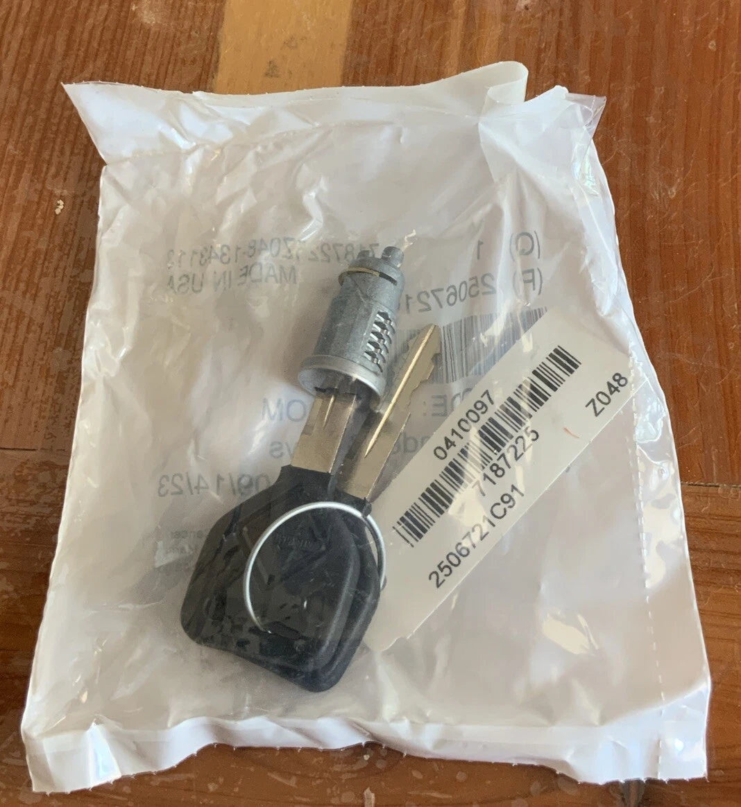 OEM International Cylinder Lock IGN SW W/Key image 0