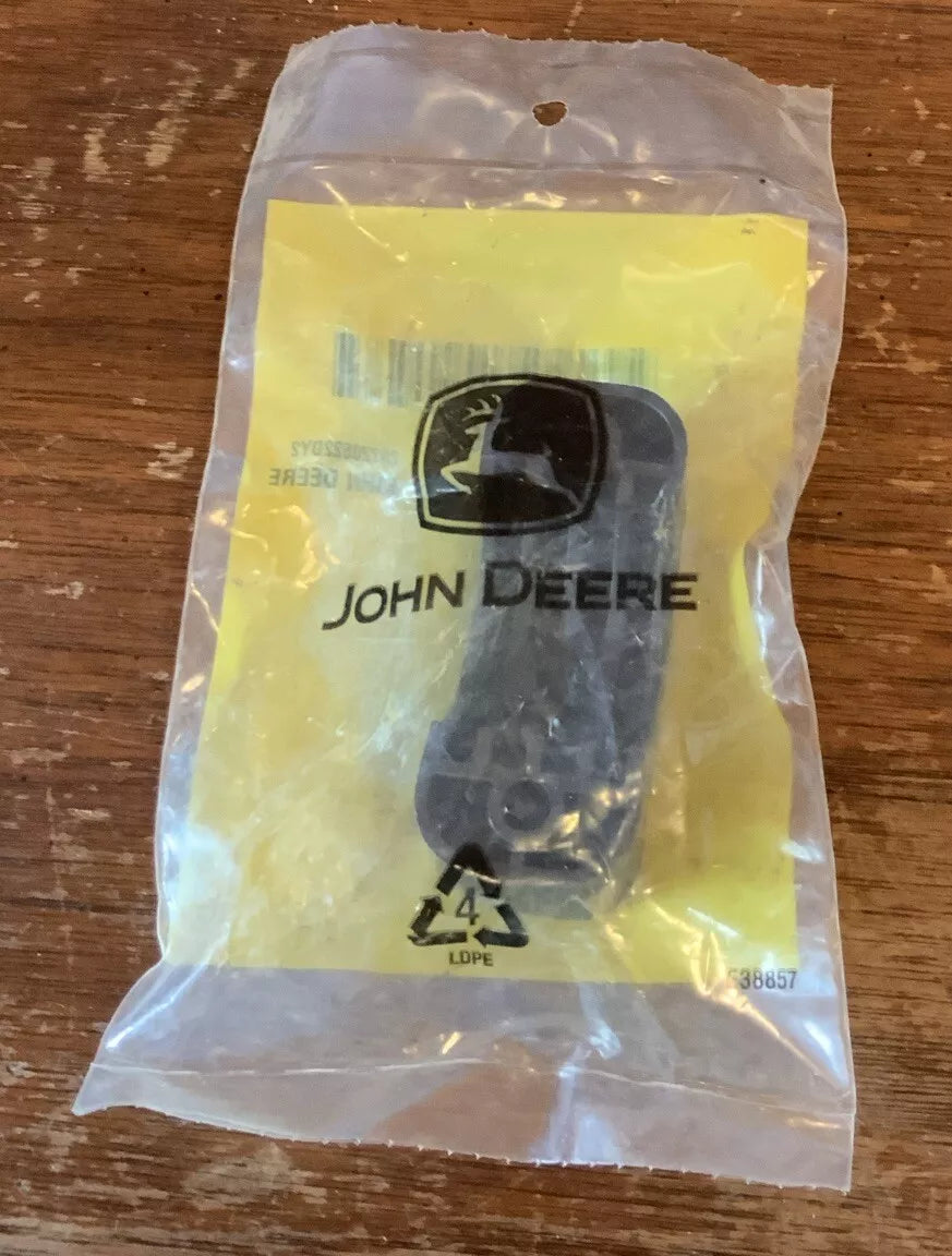 John Deere Half Clamp image 1