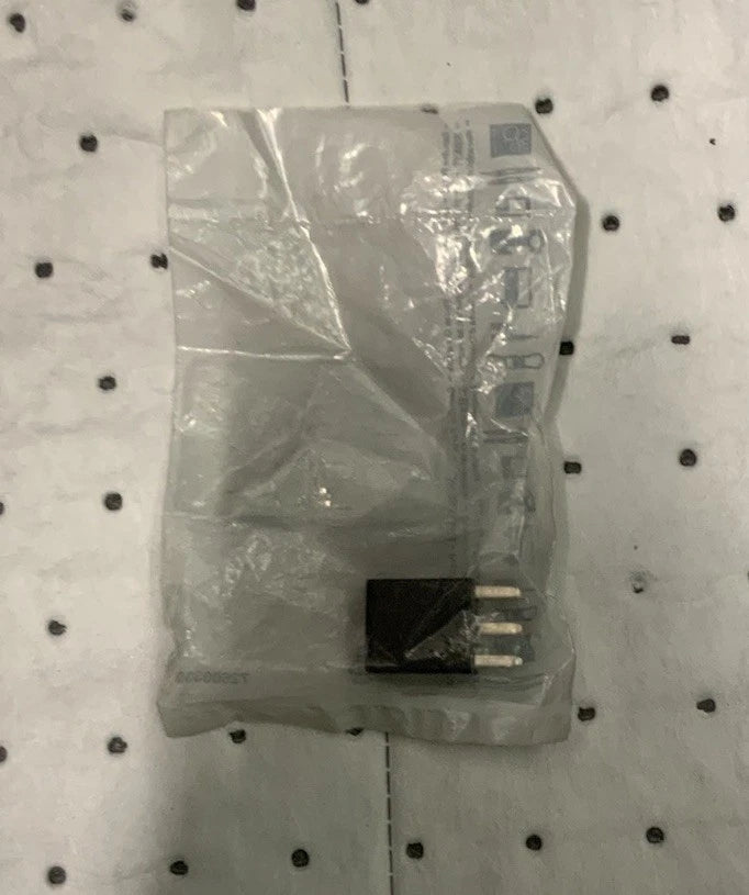 VOLVO RELAY image 1