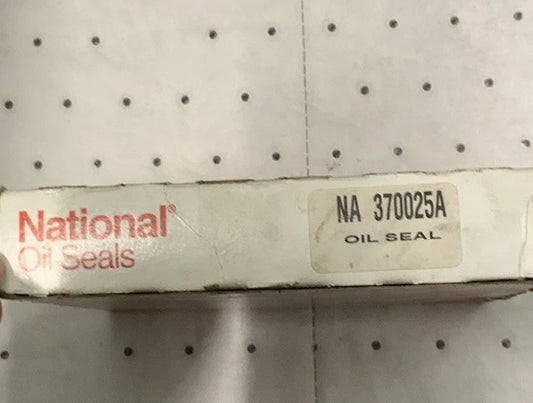 National Federal Mogul Oil Seal image 0
