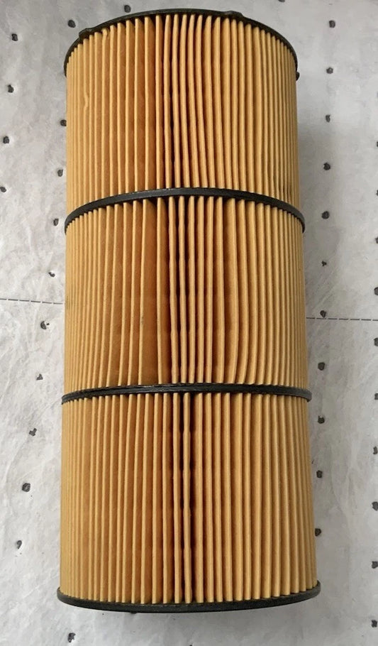 Fleetguard Oil Filter image 0