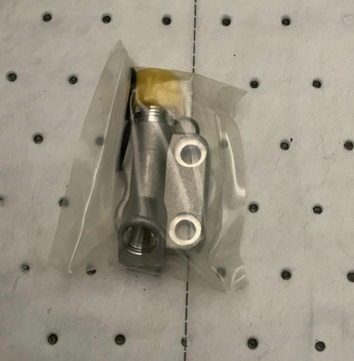 Compressor Discharge Manifold, denso 6E171 image 2