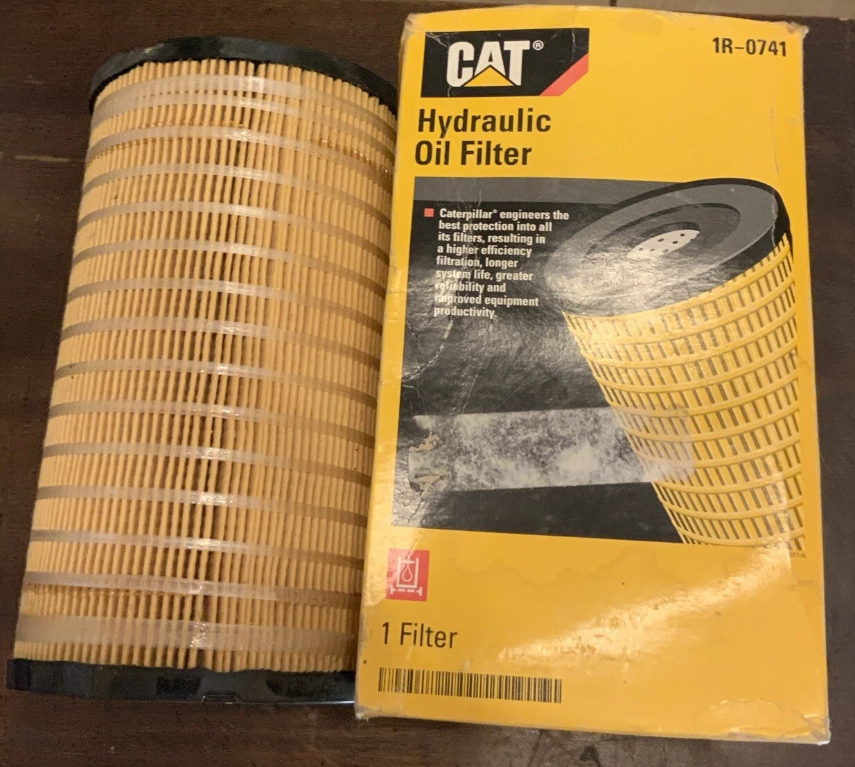 CAT Hydraulic Oil Filter image 0