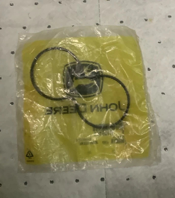 JOHN DEERE SEAL image 1