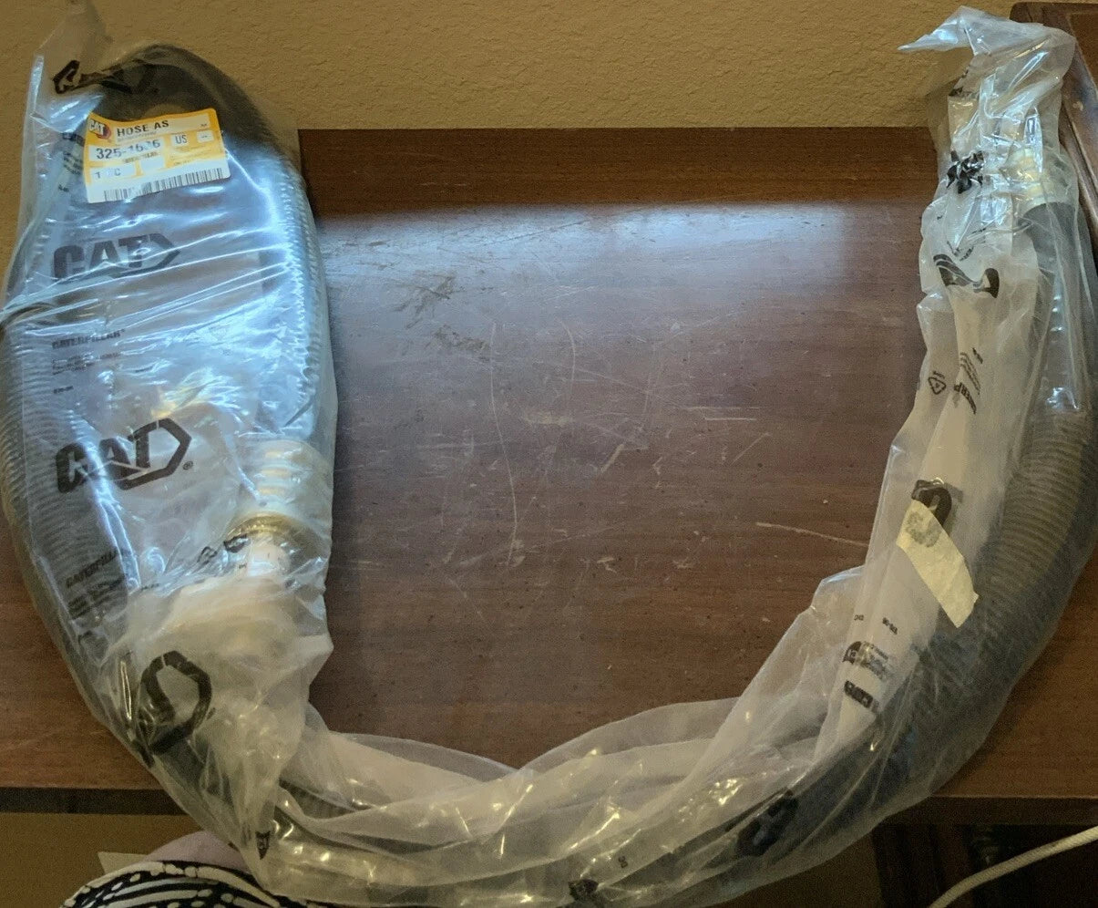 CAT Hose Assembly image 0