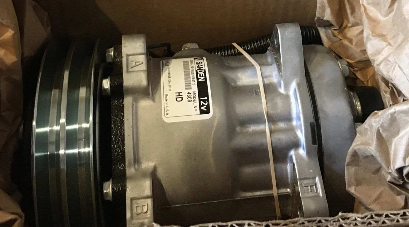 Sanden Compressor with Clutch image 0