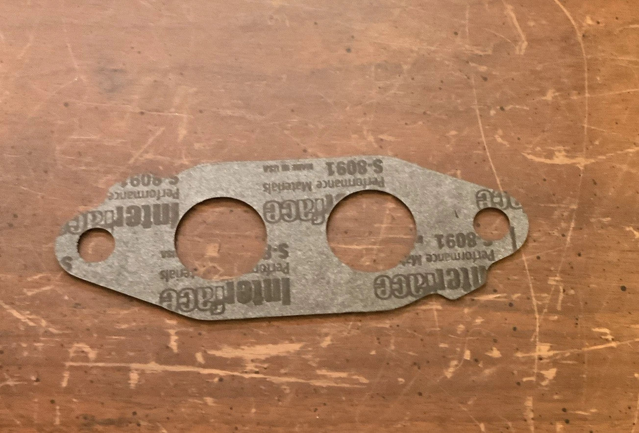 John Deere Gasket image 1