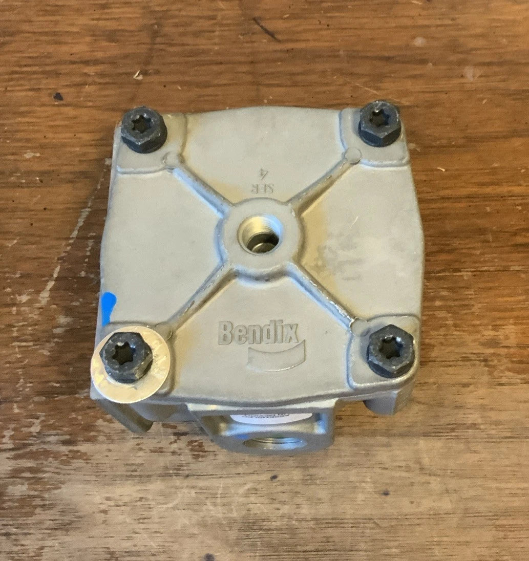 Bendix R-12 Universal Brake Relay Valve image 2