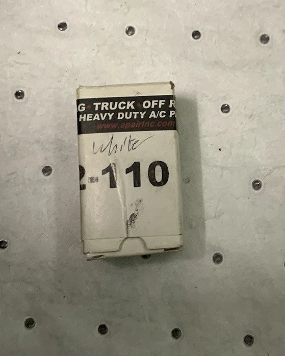 Ap Air Low Pressure Switch, Peterbilt image 1