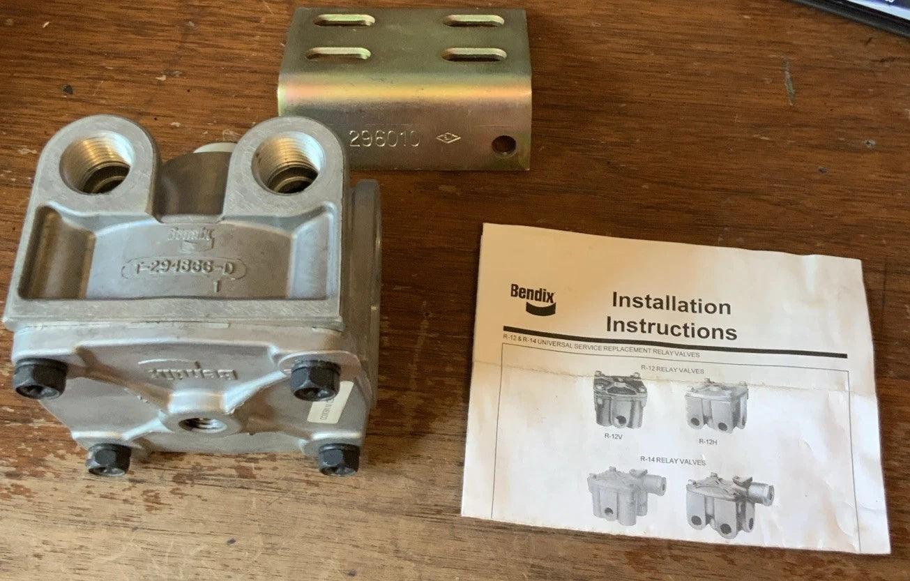 Bendix 4 Way Relay Valve image 2
