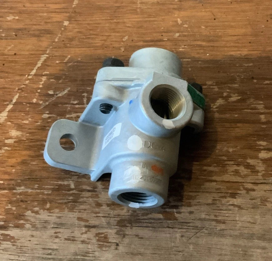 Bendix Double Check Valve