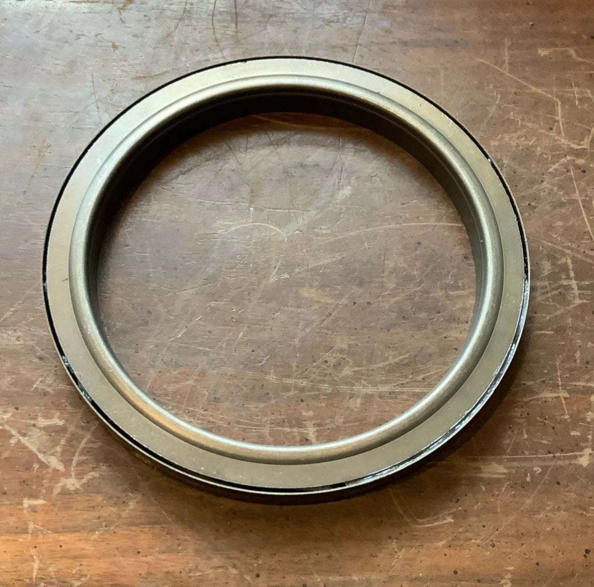 DZ111672 John Deere Crankshaft Rear Seal