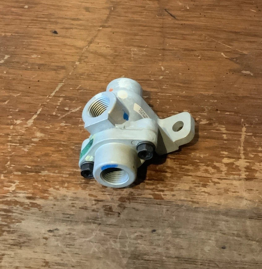 Bendix Double Check Valve