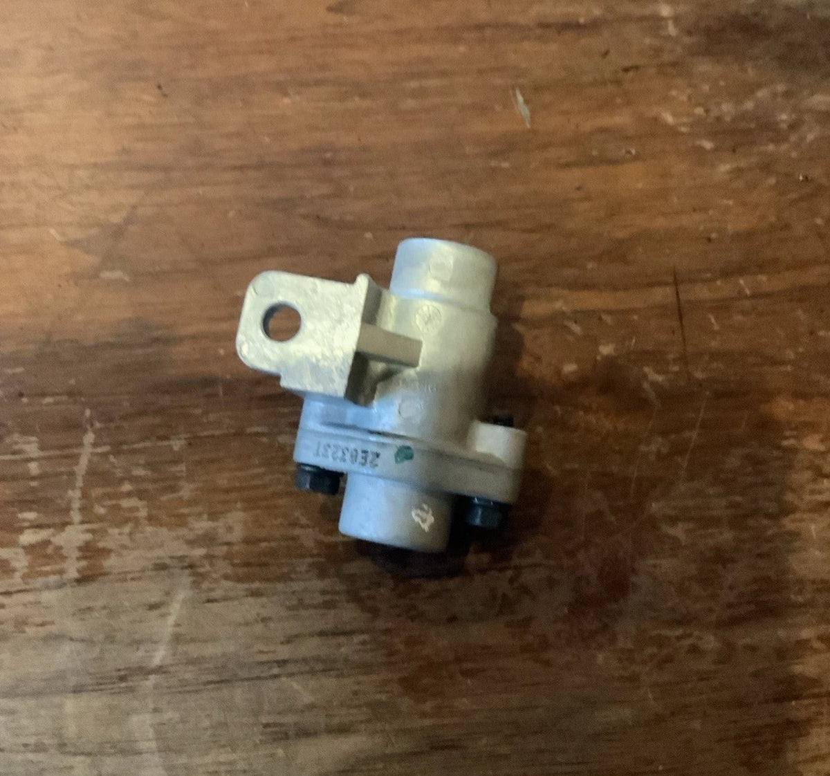 Bendix Double Check Valve