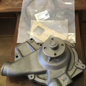 Water Pump fits John Deere 4040