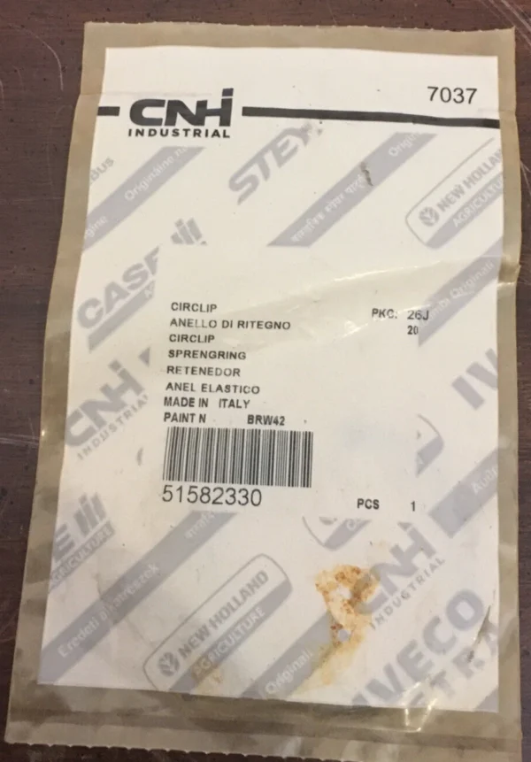 (2) CNH Industrial Circle Clips