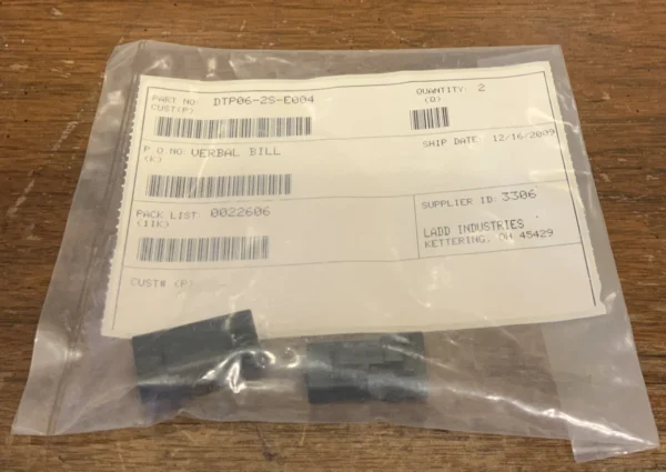 Lot of (2) Connectors