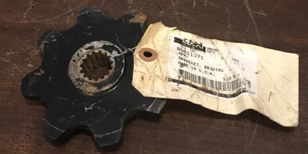New Holland 8-Tooth Sprocket
