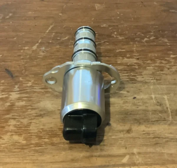 John Deere Solenoid Valve - Image 2