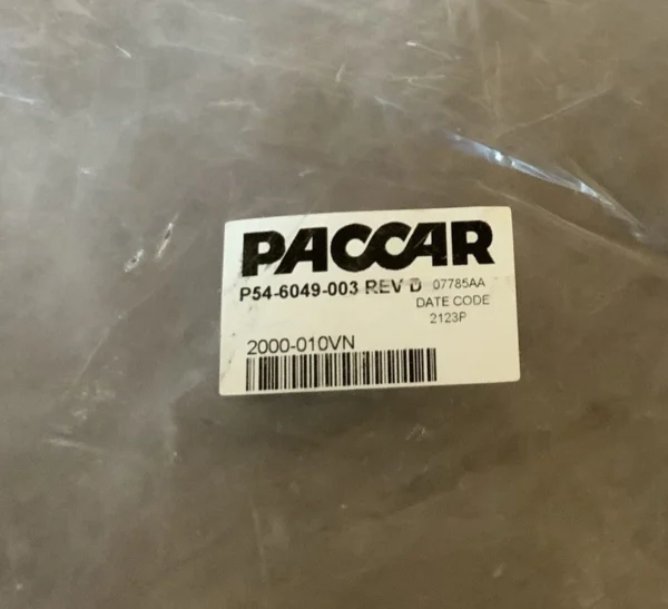 GENUINE PACCAR AMBER CLEARANCE LIGHT - Image 3