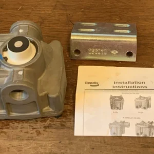 Bendix R-12 Universal Brake Relay Valve