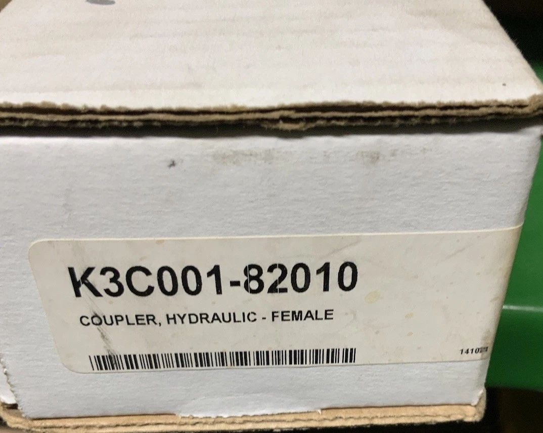K3C001-82010 Hydraulic Breakaway Coupler, Female - Image 2